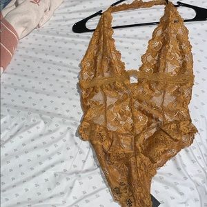 FashionNova bodysuit